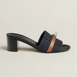 Hermès Gigi 50 sandal - Image 4